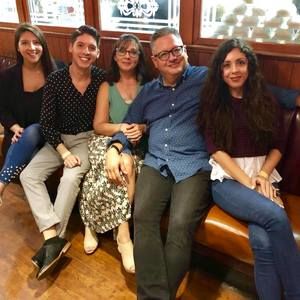 Meet your Posher, Elizabeth